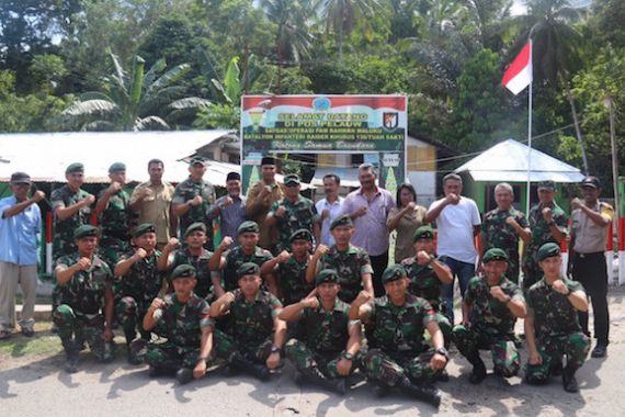 Inspektorat Kodam Kunjungi Satgas Pamrahwan Yonif Raider Khusus 136 di Maluku - JPNN.COM