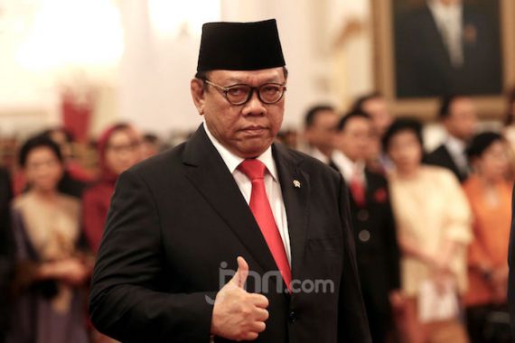 Profil Agung Laksono: Pernah Kampanye untuk Prabowo, kini Wantimpres Jokowi - JPNN.COM