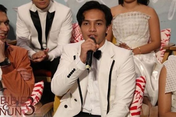 Reza Rahadian Doakan Jefri Nichol Jadi Aktor Besar - JPNN.COM