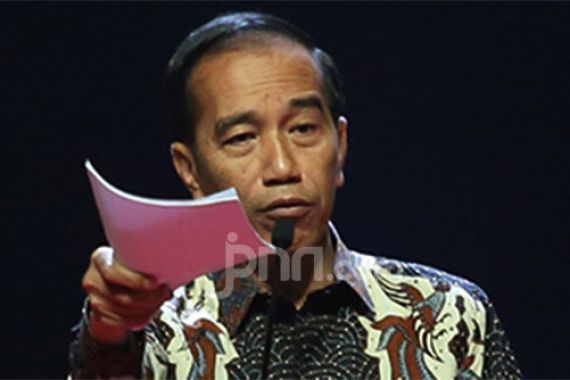 Baranusa Lontarkan Kritik Keras ke Pemerintahan Jokowi - JPNN.COM