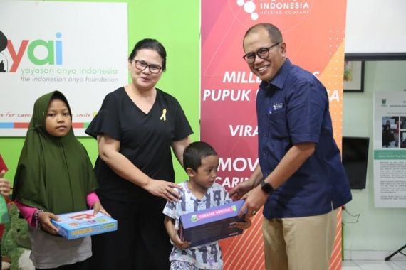 Karyawan Pupuk Indonesia Galang Dana untuk Yayasan Kanker Anak - JPNN.COM