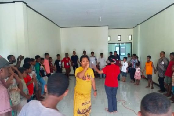 Waspada! Ibu-Ibu di Papua Mulai Ketagihan Ngelem Aibon - JPNN.COM
