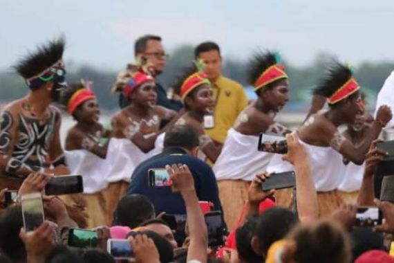 Otsus Papua Tetap Berlanjut, Hanya Perlu Dievaluasi - JPNN.COM