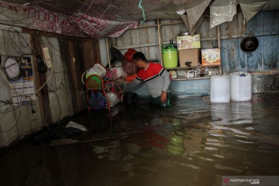 6 Orang Tewas Akibat Banjir dan Longsor di Riau - JPNN.COM