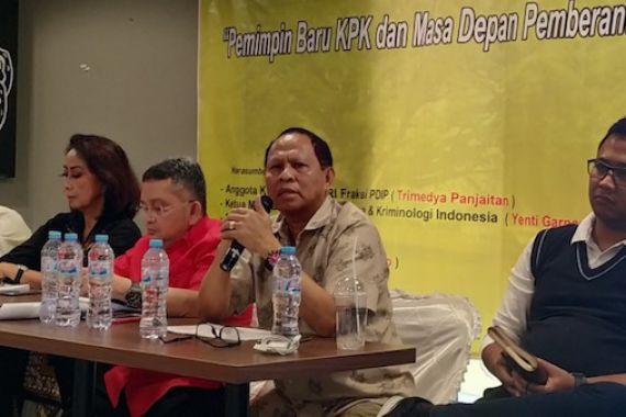 ICW Dorong Pemberian Hukuman Maksimal Kepada Koruptor - JPNN.COM