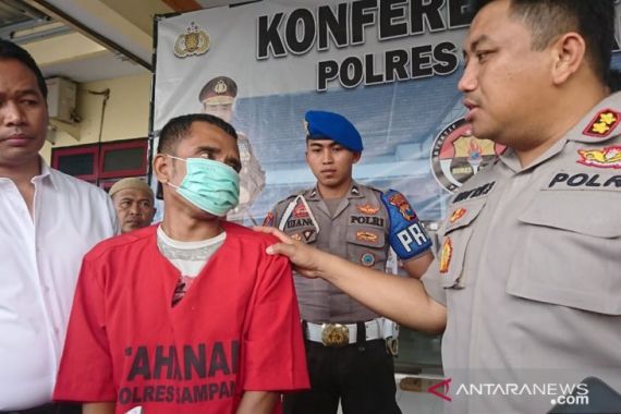 Anggota Satpol PP Sampang Bawa Sabu-sabu, Polisi Buru Pemasoknya - JPNN.COM