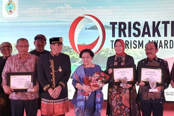 Bu Mega Tidak Antiasing, tetapi Khawatir Banget Budaya Indonesia Diklaim Negara Lain - JPNN.COM