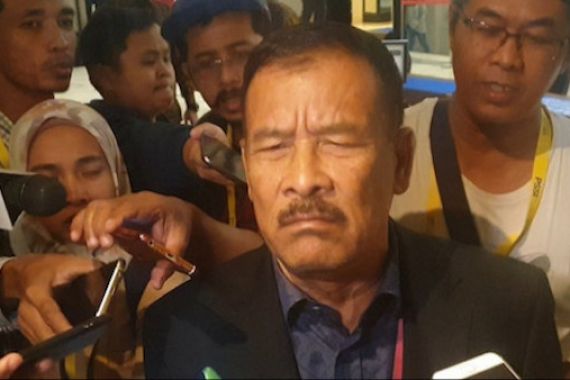 Uak Haji Umuh Bicara Kans Persib Juara Liga 1 2022/2023 - JPNN.COM