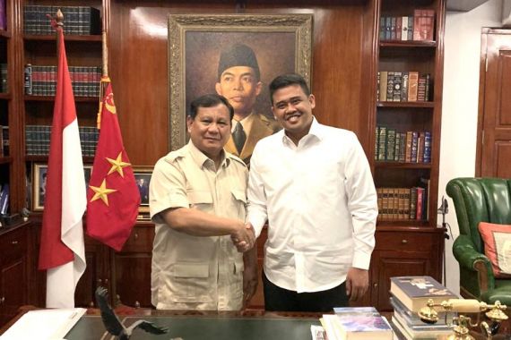Cerita Dasco tentang Pertemuan Prabowo dengan Bobby Menantu Jokowi - JPNN.COM