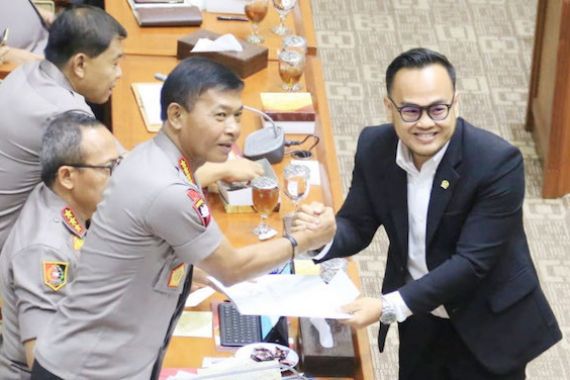Bang Rano Minta Anggaran Polri Naik, Nih Alasannya - JPNN.COM