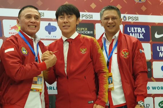 PSSI Bakal Potong Gaji Pelatih Timnas Sampai 75 Persen - JPNN.COM