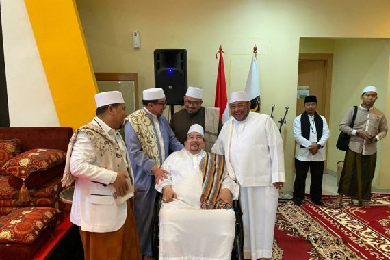 Di Momentum Maulid Nabi SAW, PKS Ajak Meneladan Akhlak Rasulullah  - JPNN.COM