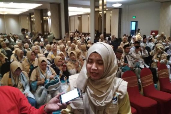 Akhir Tahun, Anamta Tour & Travel Berangkatkan Ratusan Jemaah Umrah - JPNN.COM