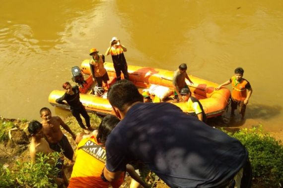 Muhammad Irsad Nurcahya Ditemukan Tewas di Sungai Ciliwung - JPNN.COM