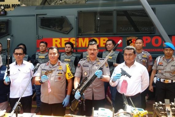 Polisi Tangkap Pembuat Senjata Api Rakitan di Lampung - JPNN.COM