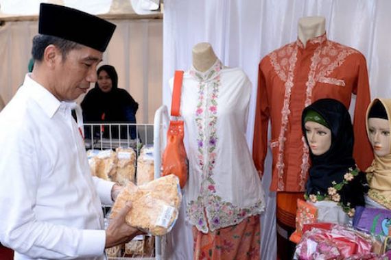 Jokowi Tak Ingin Warga Pesantren Pinjam Duit ke Rentenir - JPNN.COM