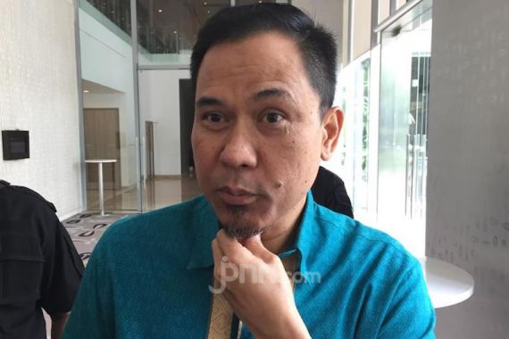 Munarman Ditangkap Densus 88, Aziz Yanuar Bilang Begini - JPNN.COM