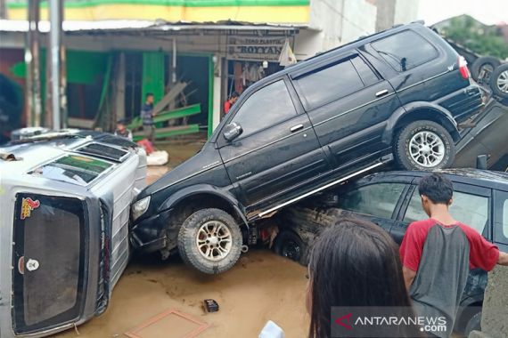 BNPB: Jawa Barat Banyak Terdapat Titik Banjir - JPNN.COM