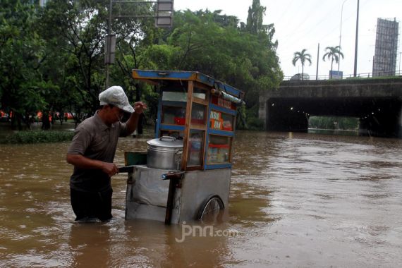 Janji Anies Baswedan 2019 tak Ada Banjir, Faktanya Jakarta Porak-poranda - JPNN.COM