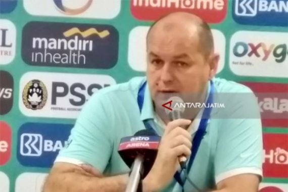 Bojan Hodak Akui Kemenangan Persib Bandung atas Rans Nusantara FC tidak Mudah - JPNN.COM