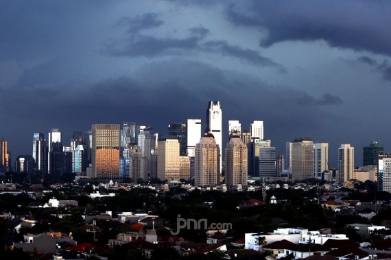 BMKG: Jakarta Berpotensi Hujan Disertai Petir - JPNN.COM