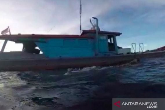 Nelayan Natuna Ketakutan Sejak Diusir Kapal Asing yang Masuk Wilayah Indonesia - JPNN.COM