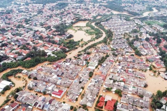 Wilayah Banjir di Banten Masih Gelap Gulita - JPNN.COM