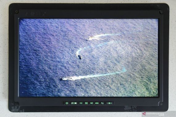 Kapal Tiongkok Terus Memprovokasi, TNI Kerahkan 7 KRI dan Empat F-16 - JPNN.COM