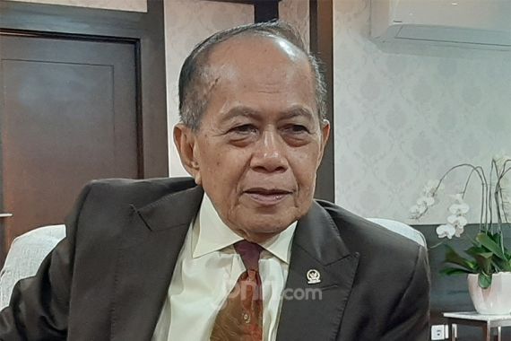 Wakil Ketua MPR Syarief Hasan Heran, Dana Besar tetapi APD untuk Tenaga Medis Masih Kurang - JPNN.COM