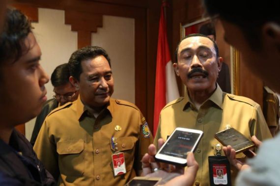 Kemendagri Rapat Sinkronisasi Penanganan Banjir Jabodetabek - JPNN.COM