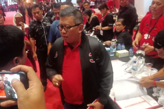 Kader PDIP Terjerat OTT, Hasto: Selama Ini Kami Membantu KPK - JPNN.COM