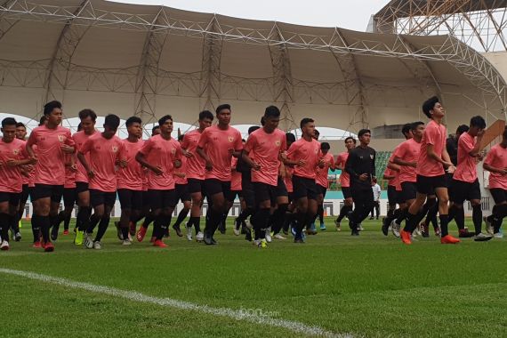 Timnas Indonesia U-19 Kalah 0-2 dari Tim Universitas Korsel, Asisten Pelatih Bilang Begini - JPNN.COM