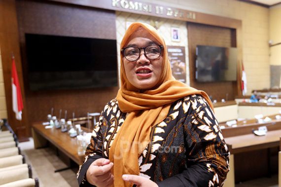 Pimpinan Honorer K2 Jakarta Tolak Saran Prof Eko Prasojo - JPNN.COM