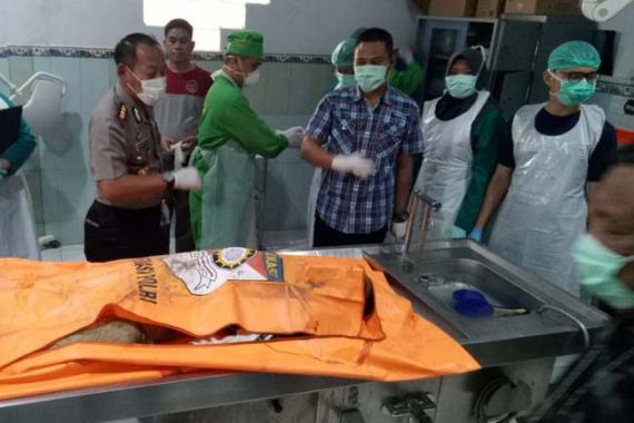 Polisi Tak Beri Ampun, Anom Langsung Ditembak di Bagian Dada - JPNN.COM