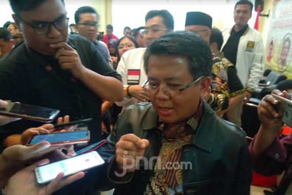 PKS Minta Publik tak Tanggapi Sinis RUU Ketahanan Keluarga - JPNN.COM