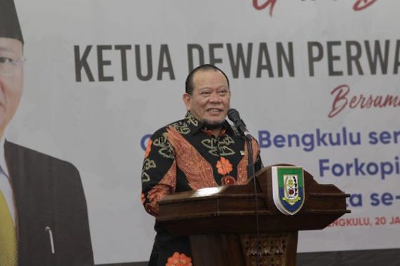 Ketua DPD RI Dukung Peradi Perjuangkan Wadah Tunggal Organisasi Advokat - JPNN.COM