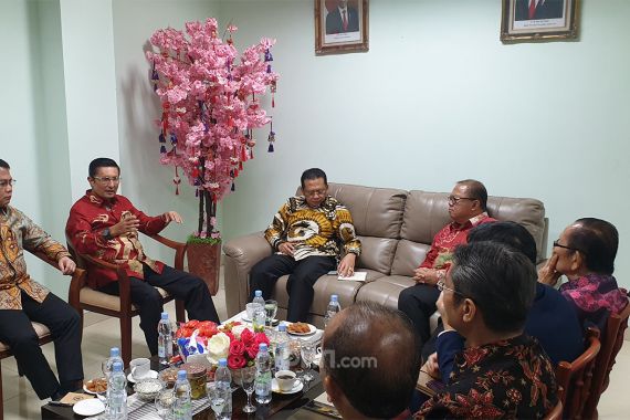 SBY Bisa 10 Kali, Jokowi Belum Pernah - JPNN.COM