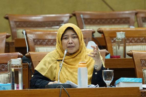 Anggota Komisi IX Minta Pemerintah Menyelamatkan Jutaan Pekerja Migran Indonesia - JPNN.COM