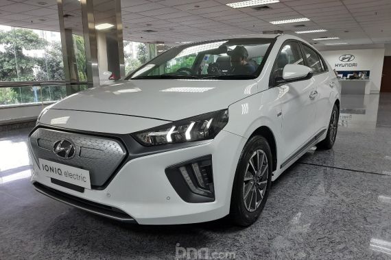 Hyundai Ioniq Dijual Ritel, Harga Rp 569 Juta - JPNN.COM