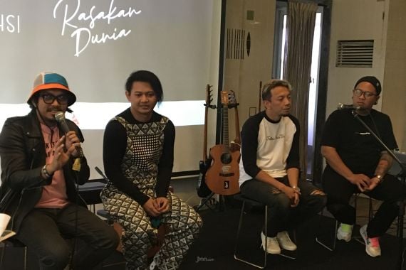 Ifan Ohsi dan Aska 'Rocket Rockers' Persembahkan Lagu untuk Teman Tuli - JPNN.COM