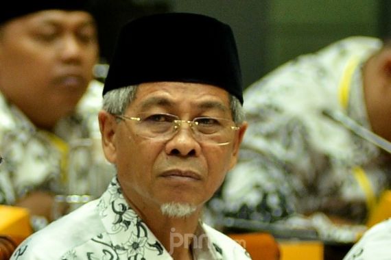 Spesial untuk Mas Menteri, Sekjen PGRI Tulis Lagu Tentang Penderitaan Guru Honorer - JPNN.COM