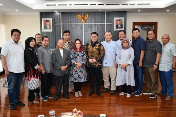 MPR RI Minta Pemerintah Serius Mengembangkan Koperasi di Indonesia - JPNN.COM