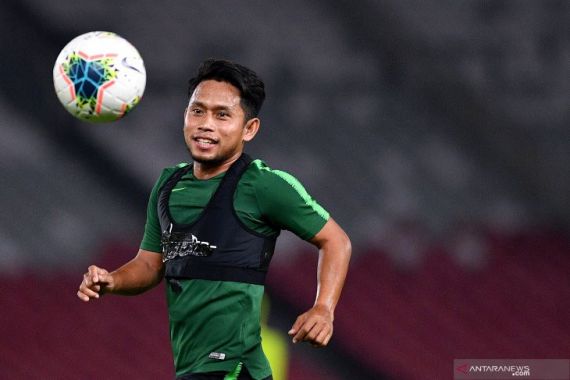 Andik Vermansah Resmi Berkostum Bhayangkara FC - JPNN.COM