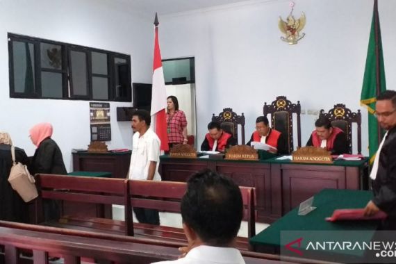 Ayah Bejat Pencabul Dua Anak Kandung Divonis 16 Tahun Penjara - JPNN.COM