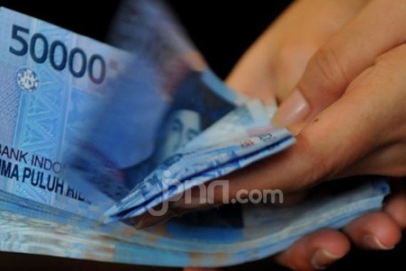 Sampai Penutupan Sore, Rupiah Masih Tertekan Dolar AS - JPNN.COM