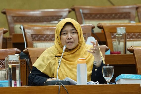 Politikus PKS Mufida Minta Pemerintah Jamin Kesehatan Masyarakat Natuna - JPNN.COM