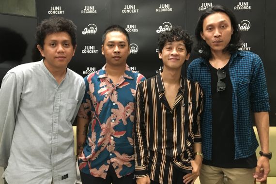 Coldiac Rilis Sampaikan Versi Akustik - JPNN.COM