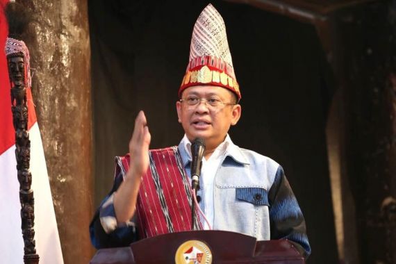 Bamsoet: Bangsa Indonesia Harus Bangga Memiliki Pancasila - JPNN.COM