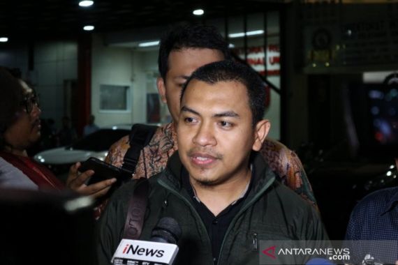 FPI Dibubarkan, Munarman dkk Deklarasi Front Persatuan Islam - JPNN.COM