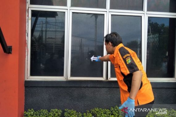 Pelaku Penembakan Rutan Cipinang Diduga Ingin Menyerang 3 Petugas - JPNN.COM